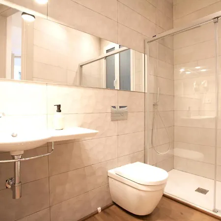 Del Parque Flats Santos Exclusive Apartment Malaga